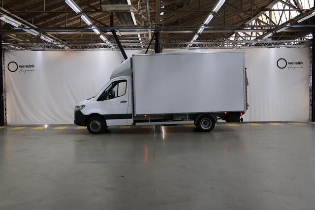 Mercedes-Benz SPRINTER 516 Aut. | L3 | Bakwagen + Laadklep | 3500KG AHW | Navigatie | Airco | Bluetooth | Keyless Go | 3-zits | 3500 KG AHW | Trekhaak | Cruise Control | Certified