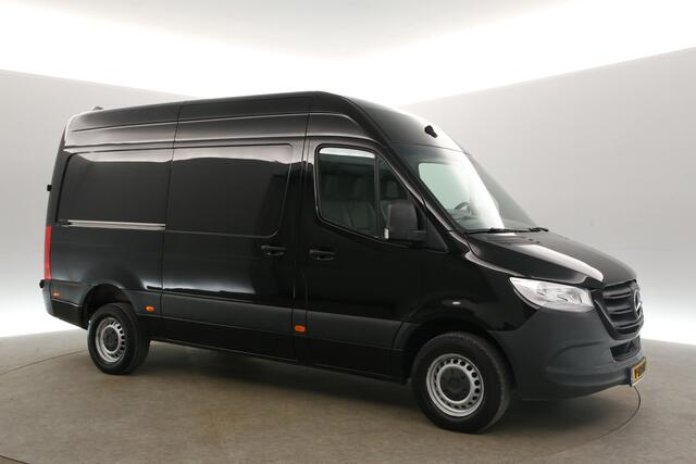 Mercedes-Benz SPRINTER 314 2.2 CDI L2H2 143PK Automaat 2800KG Trekgew. Trekhaak Airco Camera Carplay Cruise Leder 3 Persoons