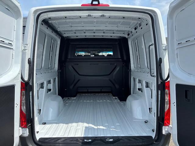Mercedes-Benz SPRINTER 317CDI L2H1 Dubbelcabine 6+1 Pers Automaat Airco Navi Camera 3500KG Trekhaak NIEUW BPM VRIJ