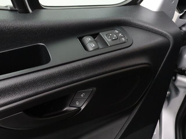Mercedes-Benz SPRINTER 315CDI 9G-Tronic Automaat L2H2 | 3500Kg Trekken | Camera | 3-Persoons | Betimmering | Airco | Cruise