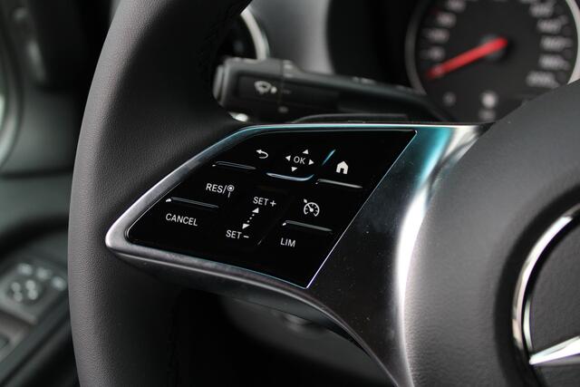Mercedes-Benz SPRINTER 317CDI L2H2 Pro - 2x Schuifdeur - LED - Mbux 10 - 3.5t Trekhaak - Betimmering - Camera - Carplay - Bind spot - Cruise - Smartphone integratie - Rijklaar