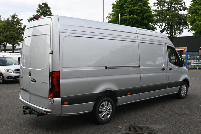 Mercedes-Benz SPRINTER 319 CDI L3H2 Vele opties 3500 kg Trekhaak, MBUX 10.25, Distronic, LED