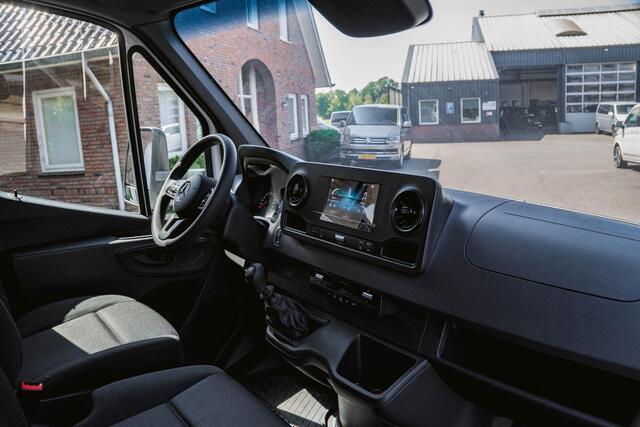 Mercedes-Benz SPRINTER 515 CDI 150 pk Pick Up / Open Laadbak Dubbel Lucht Airco, Apple Carplay, Cruise Control, Nieuw ongebruikt 3-Zits
