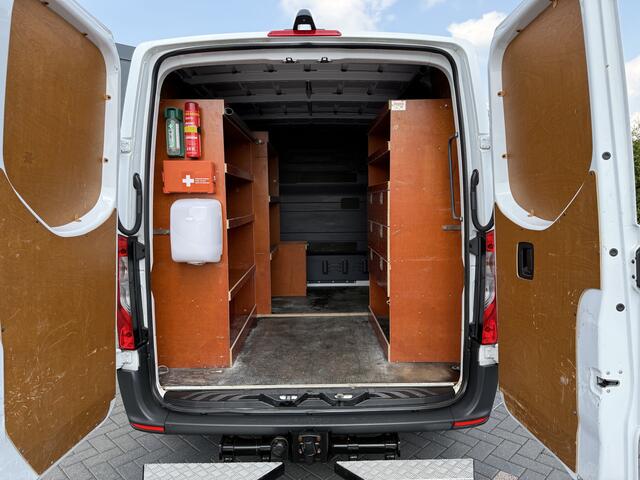 Mercedes-Benz SPRINTER 211 CDI / AUTOMAAT / L1H1 / TREKHAAK / INRICHTING / CAMERA / AIRCO / 1e EIG.