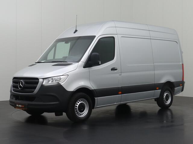 Mercedes-Benz SPRINTER 315CDI 9G-Tronic Automaat L2H2 | 3500Kg TG | Camera | Airco | Cruise | Betimmering | 3-Persoons