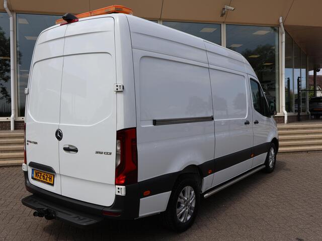 Mercedes-Benz SPRINTER 319 3.0 CDI V6 190 PK AUT. L2H2 + LED | NAVIGATIE | STOELVERW. | TREKHAAK | CARPLAY | CAMERA