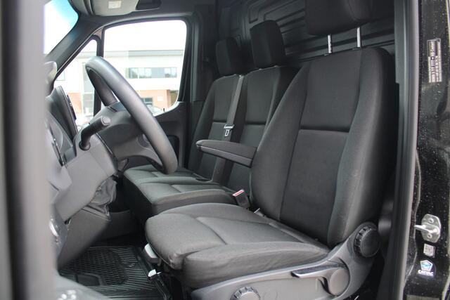 Mercedes-Benz SPRINTER 317CDI L2H2 RWD 170pk - Cruise - Camera - MBUX - Navi - Comfort stoel - Rijklaar