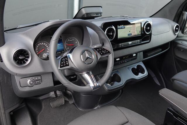 Mercedes-Benz SPRINTER 4x4 319Cdi 190Pk 9G-tronic | L2H1 | 2xSchuifdeur | 4WD | AWD | Bullbar | Treeplanken | 19'' All Terrain | Tenoriet Grijs