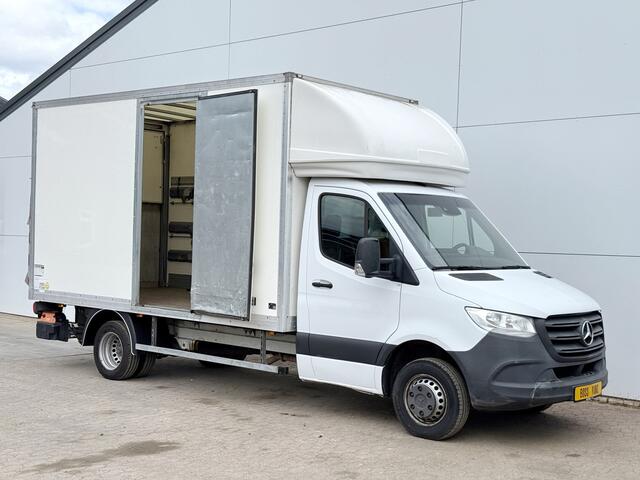 Mercedes-Benz SPRINTER 514 2.2 CDI Dubbellucht Laadklep Airco Cruise Control Bakwagen Meubelbak Koffer