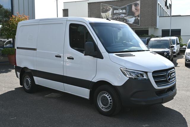 Mercedes-Benz SPRINTER 214 CDI L1H1 LED, MBUX met Apple Carplay/Android Auto, Trekhaak