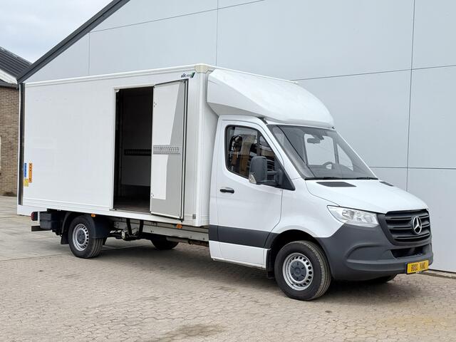 Mercedes-Benz SPRINTER 315 1.9 CDI Automaat Laadklep Airco Cruise Control Carplay Bakwagen Meubelbak Koffer