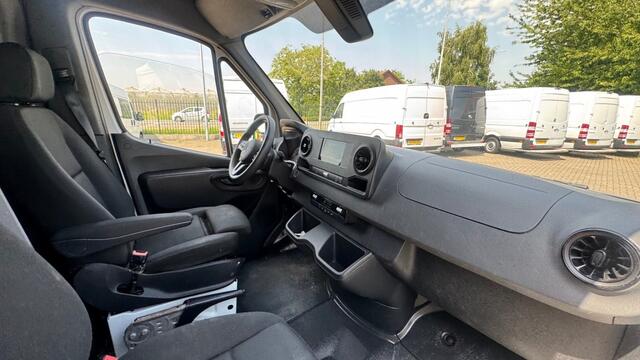 Mercedes-Benz SPRINTER 311 CDI 84KW 114PK L3H2 AUTOMAAT EURO 6 POST NL/ AIRCO/ ORIGINEEL AUDIO/ CAMERA/ 100% DEALERONDERHOUDEN