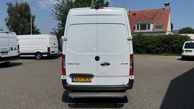 Mercedes-Benz SPRINTER 311 CDI 84KW 114PK L3H2 AUTOMAAT EURO 6 POST NL/ AIRCO/ ORIGINEEL AUDIO/ CAMERA/ 100% DEALERONDERHOUDEN