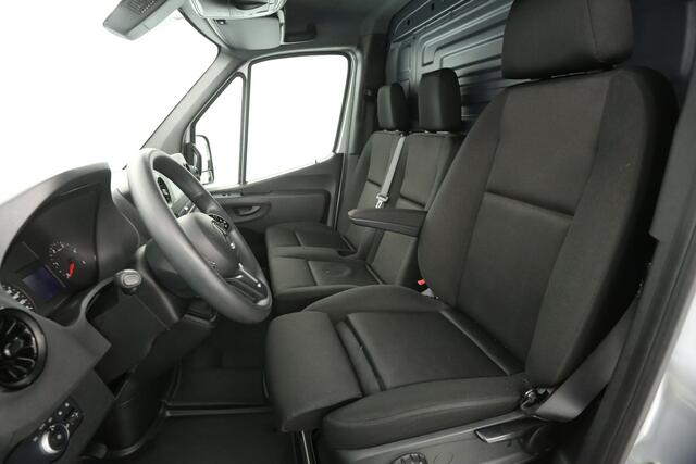 Mercedes-Benz SPRINTER 317 CDI L2H2 170PK 360Camera Airco Cruise Carplay 3 Persoons Navigatie PDC Stoelverwarming