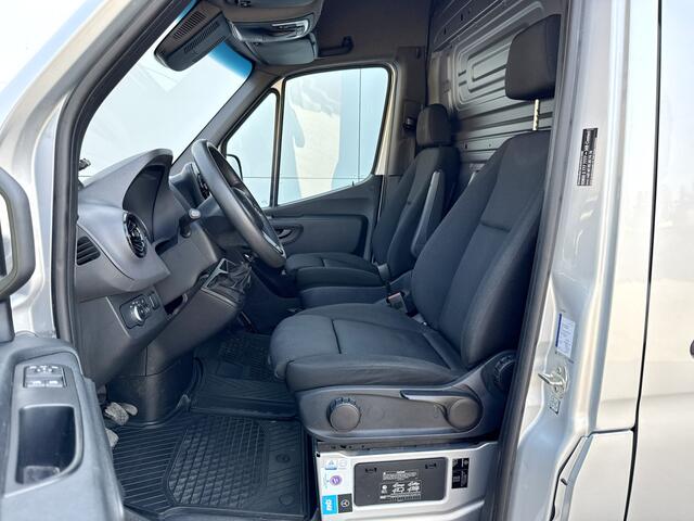 Mercedes-Benz SPRINTER 516 2.2 CDI L2H2 Dubbellucht Dubbele Schuif Climate Control Carplay Stoelverwarming Parkeersensoren voor achter