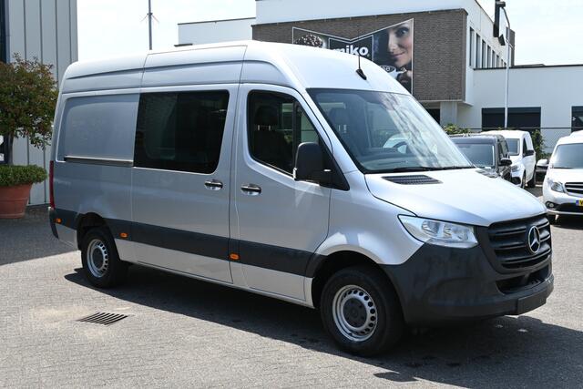 Mercedes-Benz SPRINTER 317 CDI L2H2 DC MBUX met Apple Carplay/Android Auto, Cruise control