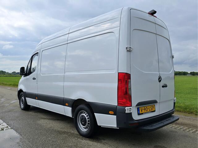Mercedes-Benz SPRINTER 315 1.9 CDI L2 H2 RWD - 150 Pk - Euro 6 - MBUX - ParkeerCamera - Airco - Cruise Control