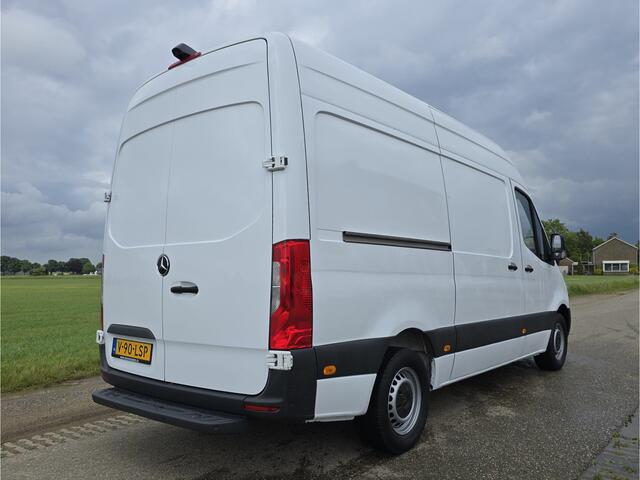 Mercedes-Benz SPRINTER 315 1.9 CDI L2 H2 RWD - 150 Pk - Euro 6 - MBUX - ParkeerCamera - Airco - Cruise Control