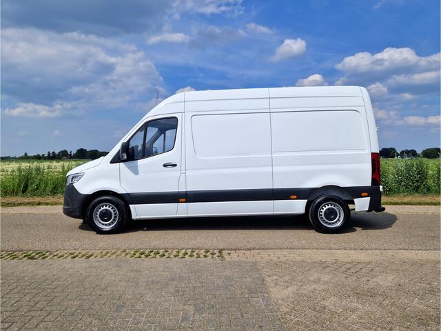 Mercedes-Benz SPRINTER 211 CDI L2 H2 FWD - Euro 6 - 110 Pk - MBUX - ParkeerCamera