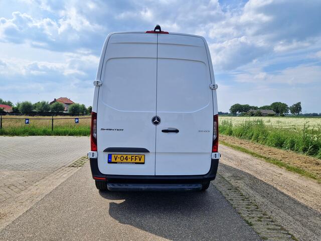 Mercedes-Benz SPRINTER 211 CDI L2 H2 FWD - Euro 6 - 110 Pk - MBUX - ParkeerCamera