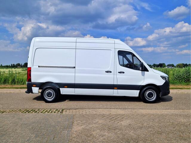 Mercedes-Benz SPRINTER 211 CDI L2 H2 FWD - Euro 6 - 110 Pk - MBUX - ParkeerCamera