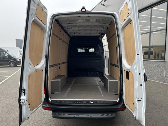 Mercedes-Benz SPRINTER 317 CDI L2 H2 MBUX / Navigatie / Camera / Parkeersensoren / Cruise control / Airco / 270 Graden achterdeuren