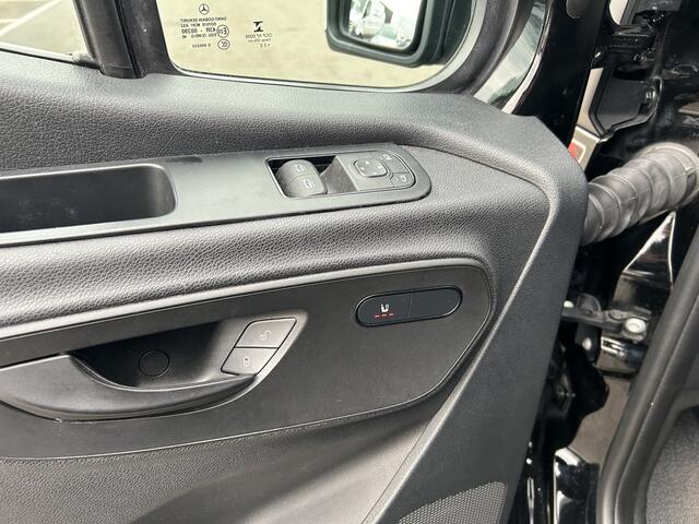 Mercedes-Benz SPRINTER 317 CDI L2 H2 Automaat / MBUX / Camera / Carplay navigatie / Cruise control / Airco / 270 Graden achterdeuren