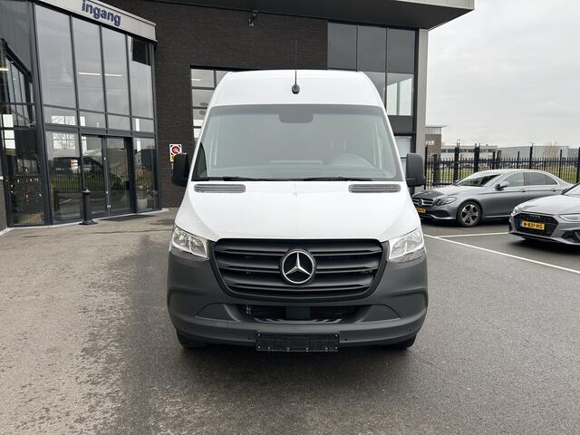 Mercedes-Benz SPRINTER 317 CDI L3 H2 3500KG Trekhaak / Automaat / MBUX / Camera / Parkeersensoren / Cruise control / Airco / 270 Graden achterdeuren