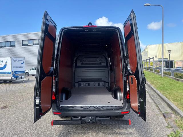 Mercedes-Benz SPRINTER 319CDI L2H2 Automaat 360 Camera Airco Navi Cruisecontrol 3500KG Trekhaak BPM VRIJ NIEUW