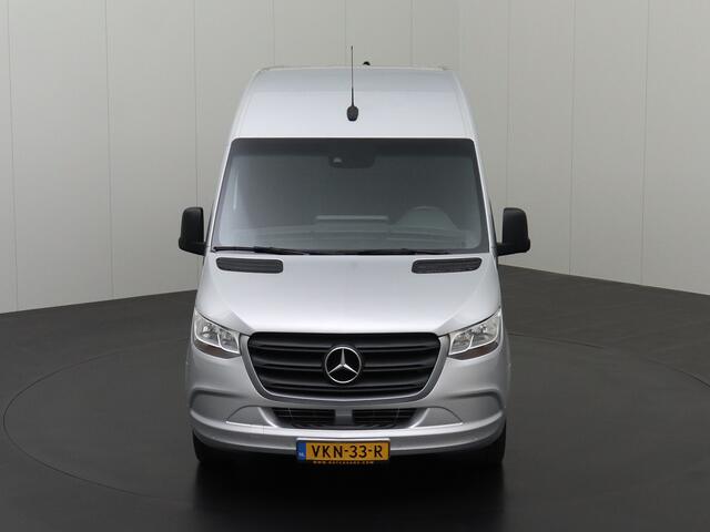 Mercedes-Benz SPRINTER 317CDI 9G-Tronic Automaat L2H2 | 3500Kg Trekhaak | Navigatie | Camera | Airo | Cruise | 3-Persoons