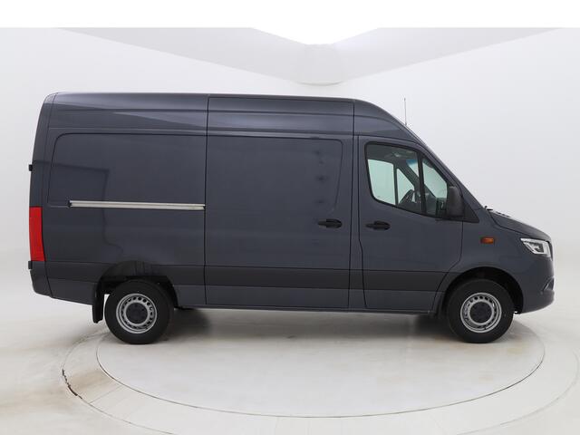 Mercedes-Benz SPRINTER 419 1.9 CDI 366 L2H2 24 Maanden Certified Garantie 9G-Automaat Nieuw BPM Vrij LED Navigatie Achteruitrijcamera