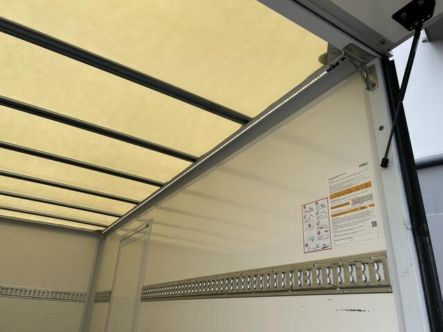 Mercedes-Benz SPRINTER 516 CDI Bakwagen / Laadklep / Zijdeur / MBUX / Camera / Navigatie / Airco