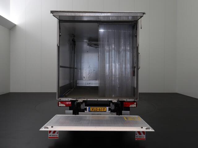Mercedes-Benz SPRINTER 316CDI Koel/Vries Bakwagen+laadklep 12/220V | Navigatie | Airco | Cruise | 3-Persoons