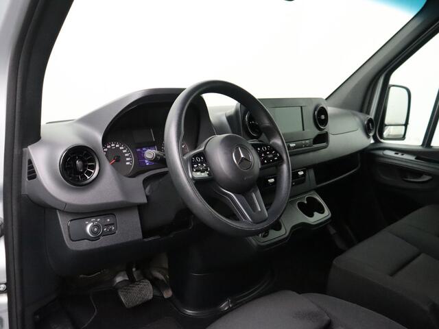 Mercedes-Benz SPRINTER 315CDI 9G-Tronic Automaat L2H2 | 3500Kg Trekken | Camera | Airco | Cruise | Betimmering | 3-Persoons