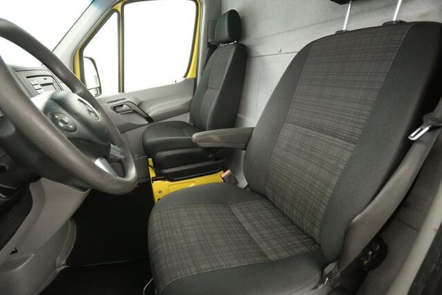 Mercedes-Benz SPRINTER 319 3.0 CDI 366 V6 L2H2 191PK | 3500kg Trekgew. | Automaat Airco Camera Cruise Navigatie Trekhaak