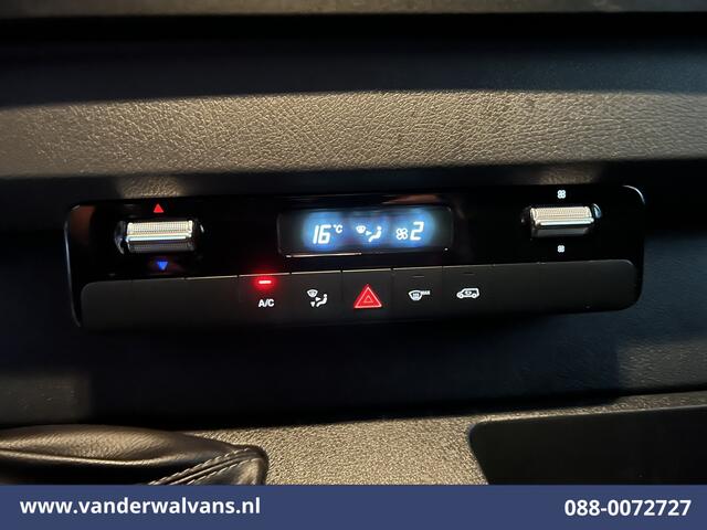 Mercedes-Benz SPRINTER 317 CDI 170pk L3H2 Euro6 Airco | Camera | Apple Carplay | Android Auto | Stoelverwarming Bijrijdersbank
