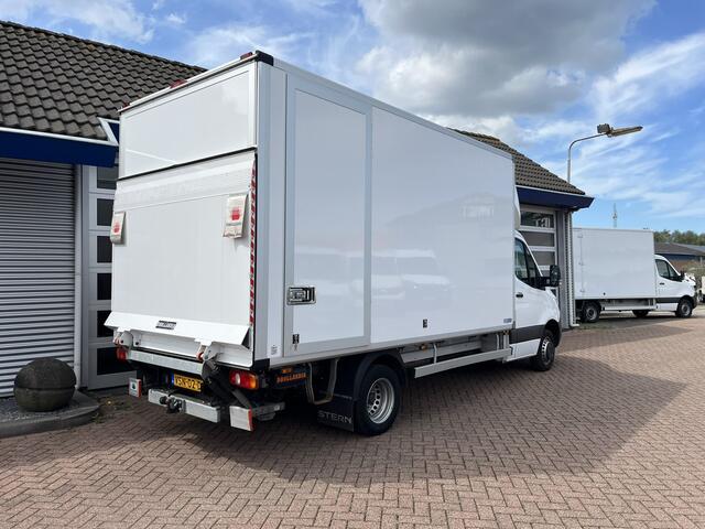 Mercedes-Benz SPRINTER 515 CDI Bakwagen met laadklep automaat Euro 6