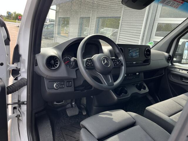 Mercedes-Benz SPRINTER 515 CDI Bakwagen met laadklep automaat Euro 6