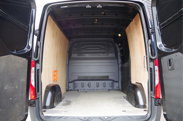 Mercedes-Benz SPRINTER 315 1.9 CDI L1H1 AUT. LEDER, TREKHAAK, CAMERA, NAVI, CRUISE, CLIMA, NL AUTO, NAP