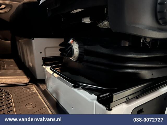 Mercedes-Benz SPRINTER 316CDI 164pk L3H2 Euro6 Airco | Camera | Navigatie | Apple Carplay | Android Auto | Cruisecontrol Chauffeursstoel, Stoelverwarming, Parkeersensoren, Bijrijdersbank