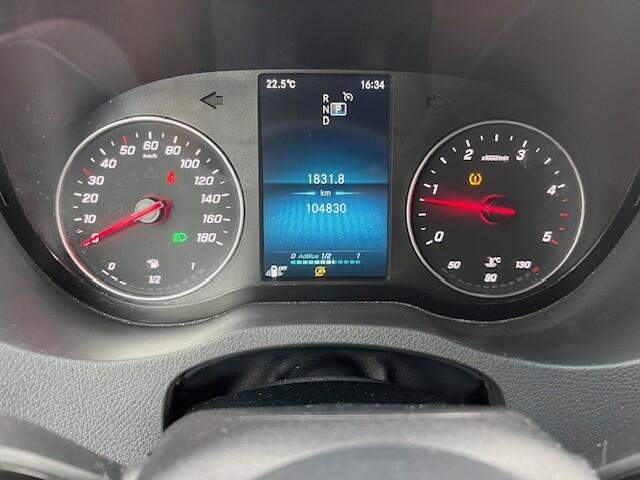 Mercedes-Benz SPRINTER 315 1.9 CDI / L4 H2 / Automatic / APK-TUV 04-26