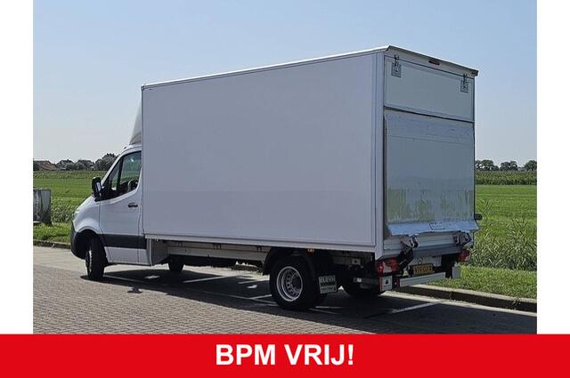 Mercedes-Benz SPRINTER 516 CDI Bakwagen Laadklep Mbux 10 Cruise Airco EURO6