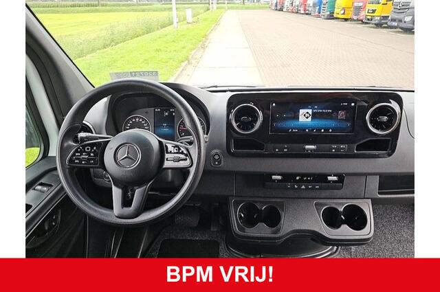 Mercedes-Benz SPRINTER 516 Bakwagen Laadklep Mbux 10 Cruise Airco EURO6