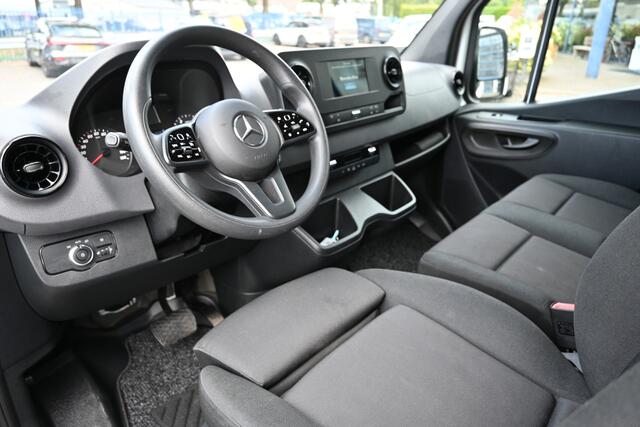 Mercedes-Benz SPRINTER 317 CDI L3H2 3500 KG trekhaak, Geveerde stoel, MBUX met camera