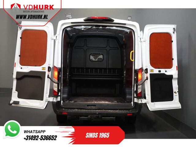 Mercedes-Benz SPRINTER (Transit) 2.0 TDCI 130 pk L3H2 DC Dubbel Cabine 7 Pers./ Riem V.V./ Adapt. Cruise/ CarPlay/ PDC/ Navi/ Camera/ Airco/ Trekhaak