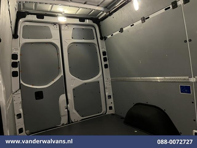 Mercedes-Benz SPRINTER 317CDI 170pk L2H2 Airco | Camera | Apple Carplay | Android Auto | Trekhaak MBUX, Bijrijdersbank