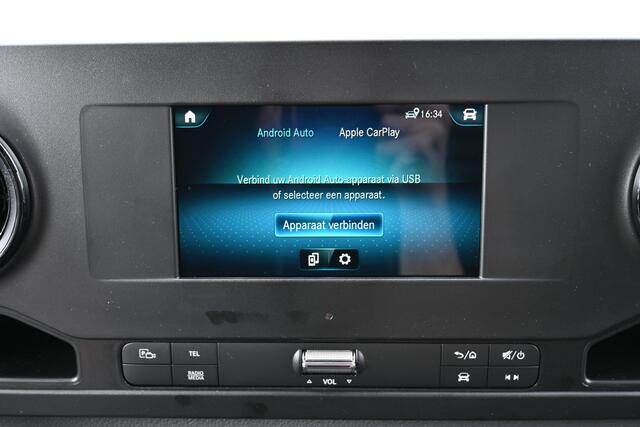 Mercedes-Benz SPRINTER 319 CDI L2H1 4x4 MBUX met camera en parkeerpakket, LED, Trekhaak