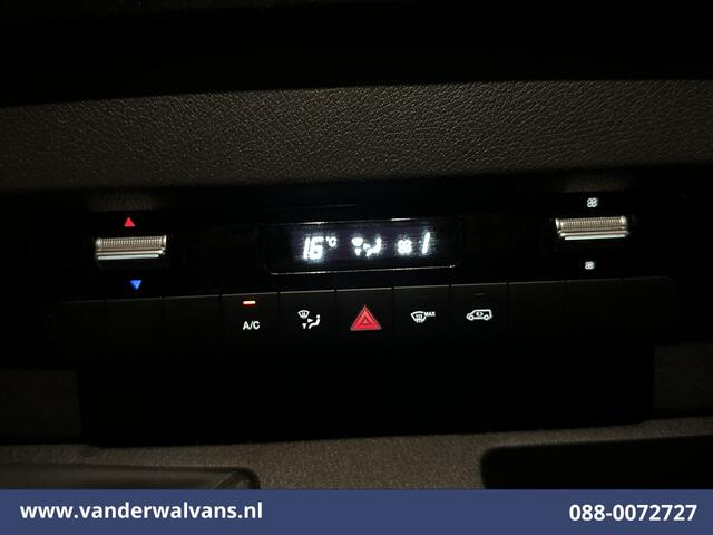 Mercedes-Benz SPRINTER 317 CDI 170pk 3500kg Trekhaak L3H2 Euro6 Airco | Camera | Apple Carplay | Cruisecontrol Chauffeursstoel, Stoelverwarming, Bijrijdersbank, Android auto