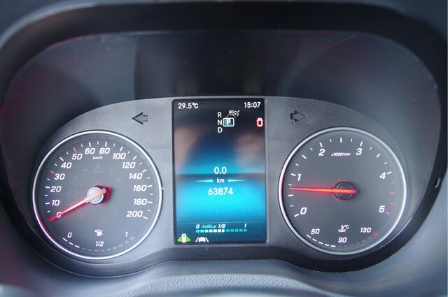 Mercedes-Benz SPRINTER 319 3.0 CDI V6 L2H2 AUT. LED, 360 CAMERA, ADAPT. CRUISE, TREKHAAK, MBUX 10'', STANDKACHEL, NAVI, CLIMA, PARKEERSENSOREN, APPLE CARPLAY, STOELVERWARMING