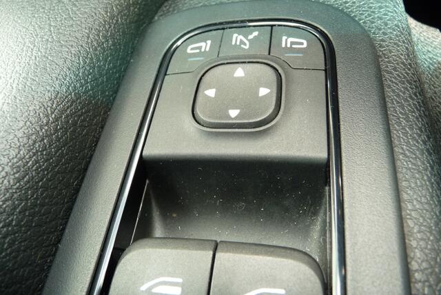 Mercedes-Benz SPRINTER 215 1.9 CDI L2H2 FWD Aut trekaak, camera,